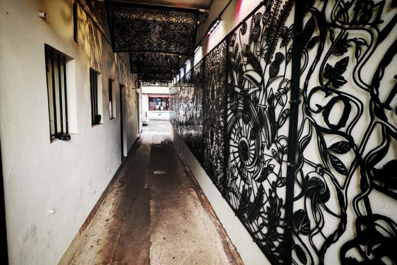 Edinburgh's Royal Mile Alley Tour - Key Points