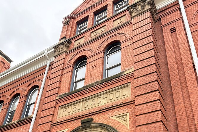 Edmonton City Highlights 3 Hour Walking Tour | Gratuity-Based - Frequently Asked Questions