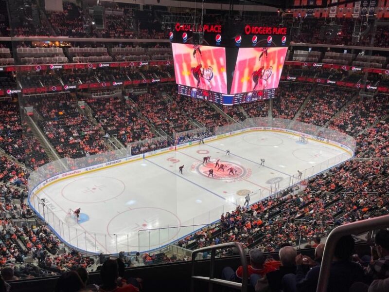 Edmonton: Edmonton Oilers Ice Hockey Game Ticket - Accessibility and Seating Considerations