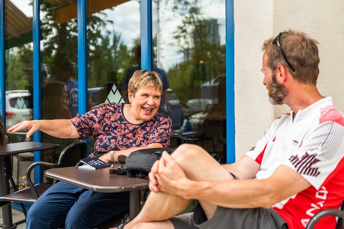 Edmonton Food Walk Tour - Tour Guides and Guest Experience