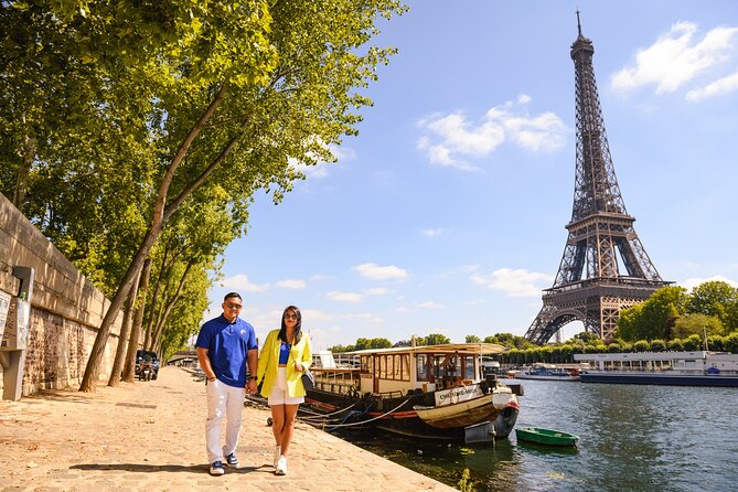 Eiffel Tower Photographer, Professional Photo shoot - Paris - Key Points
