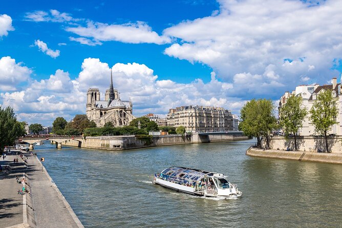 Eiffel Tower Summit Entry with Big Bus and Seine River Cruise - Who Should Book This Tour?