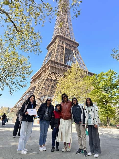 Eiffel Tower Ticket: Summit or 2nd Floor + Audioguide - Physical Access and Comfort Details