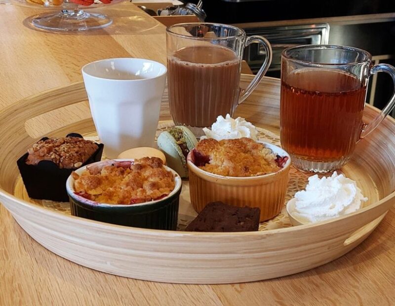 Eindhoven: Self-Guided City Walking Tour - Key Points