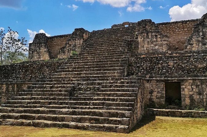 Ek Balam & Cenote Hubiku: A Day of History and Nature - Lunch and Tequila Tasting at Hubiku