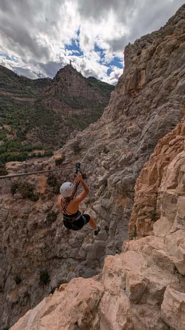 El Chorro: Adventure on the Via Ferrata next to the Caminito del Rey - The Expert Guides and Safety Measures