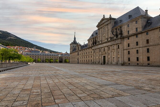 El Escorial and Valley of the Fallen Half Day Trip from Madrid - The Practicalities: Pacing and Weather Considerations