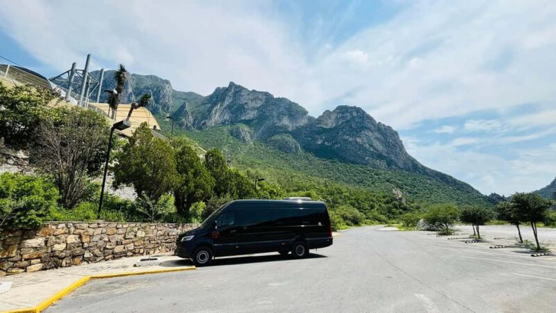 El mejor tour a Grutas de Garcia + Teleférico + Tickets - What’s Included and What to Consider