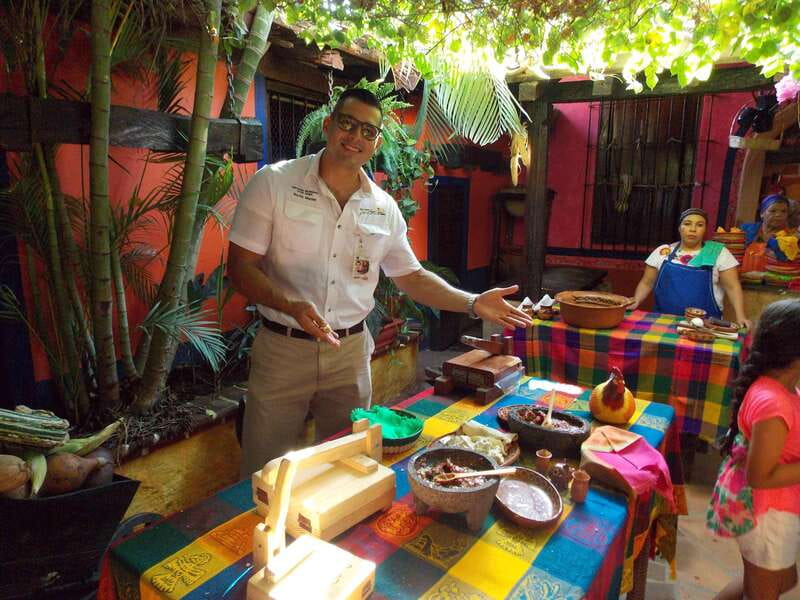 El Quelite: Molcajete Salsa and Tortilla Making Workshop - Visiting the Virgen de Guadalupe Church