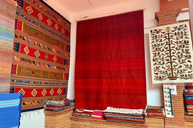 El Tule, Teotitlán, Mitla, Hierve el Agua and Mezcal Factory - The Archaeological Wonder of Mitla