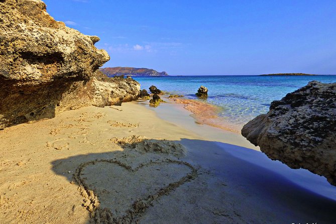 Elafonisi & Falasarna Small Group Tour from Chania w/snacks - Food and Drinks: Local Flavors Included