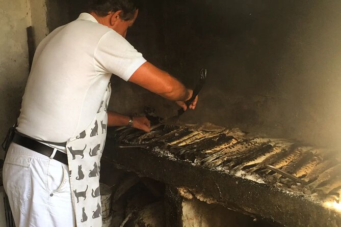 Elaphite Islands Cruise with Local Gastronomy at Captain's House - Transportation and Group Size