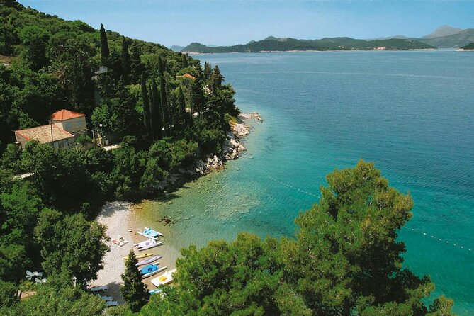 Elaphiti Islands by Catamaran with snacks and unlimited drinks from Dubrovnik - The Crowded Nature and Overall Group Size