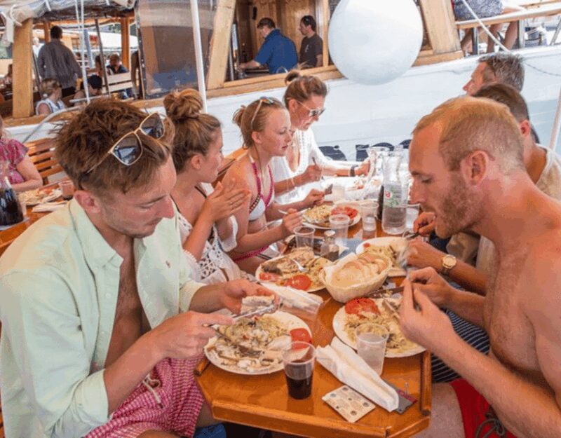 Elaphiti Islands Group Boat Tour - Logistics and Group Experience