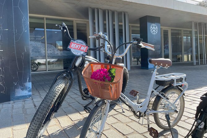 Electric Bicycle Rental in Seville - Cancellation and Weather Considerations