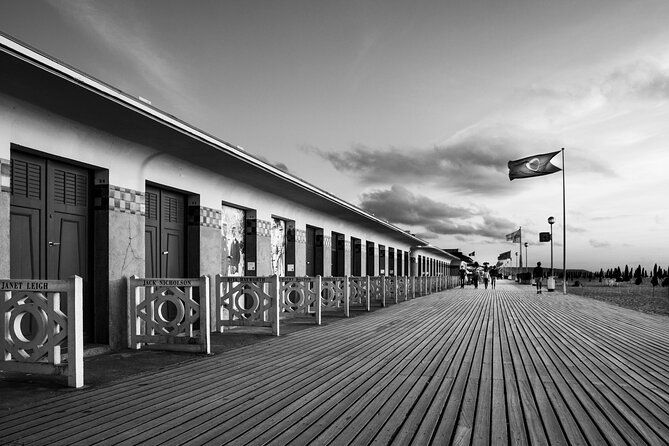 Electric bike rental in Paris - Customizing Your Ride with Optional Extras