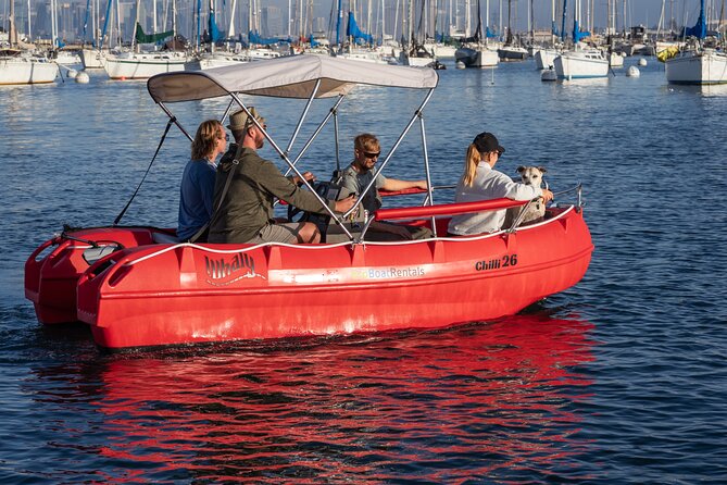 Electric boat Rentals in San Diego Bay. Family friendly boating - Discover San Diego Bay with Electric Boat Rentals