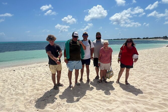 Electric Island Tour with Snorkel, Picnic and Otoch Mayan Experience - Beach Picnic at San Martin: Relaxed Coastal Dining