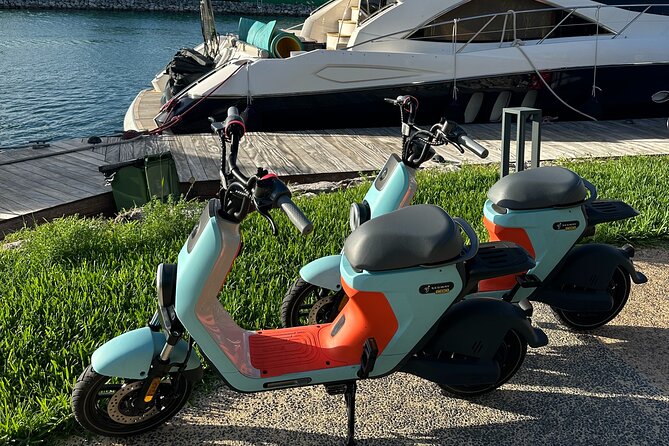 Electric Moped Tour Cancun - Cancuns Scenic Route #1 Tour 1.5hr - Safety Gear and Inclusions