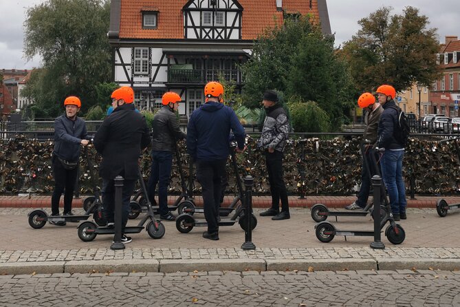 Electric Scooter Tour: Full Tour (Old Town + Jewish Quarter) - Exploring Krakow’s Main Square and Its Surroundings