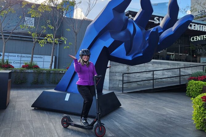 Electric Scooter Tour in Guadalajara - Discovering the Historic Los Arcos