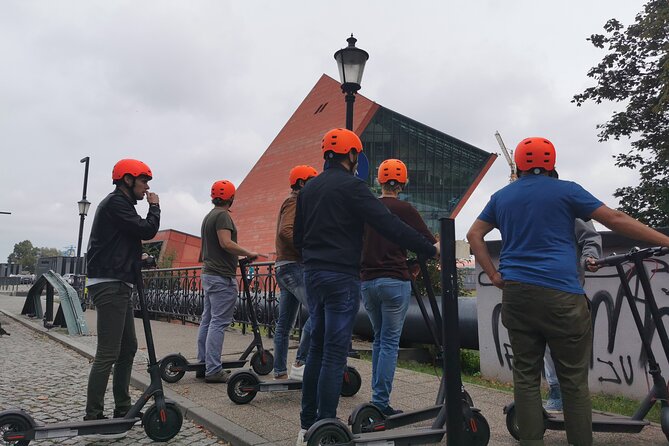 Electric Scooter Tour: Old Town Tour - 2-Hours of Magic! - Starting Point and Tour Duration