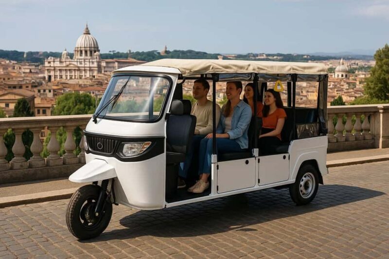 Electric Tuk-Tuk Photography Service of Rome - From Piazza di San Pantaleo to the Colosseum