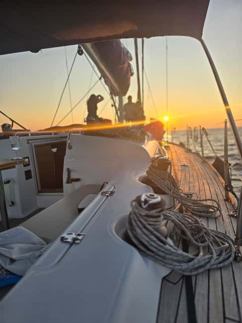 Elegant Sunset cruise under sails,large yacht,full comfort - The Champagne Experience and Additional Perks