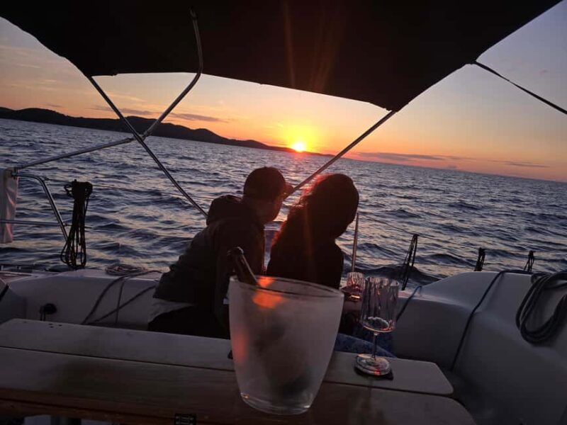 Elegant Sunset cruise under sails,large yacht,full comfort - Reviews Highlighting the Experience