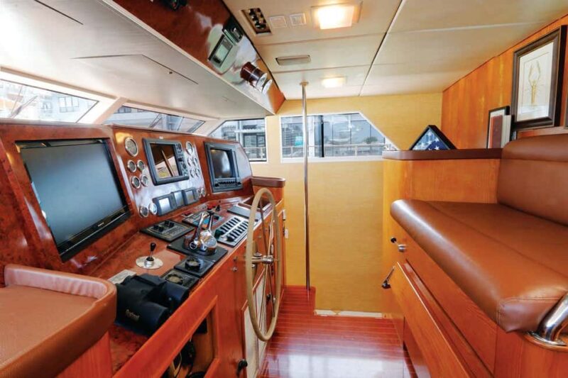 Set out on a Luxurious Journey Aboard the 103 Trilogy Yacht - Meeting Point and Ease of Access