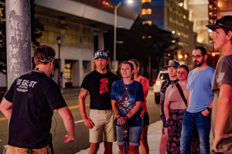 Embers of the Windy City: Chilling Chicago Ghost Tours - What Sets This Tour Apart from Others