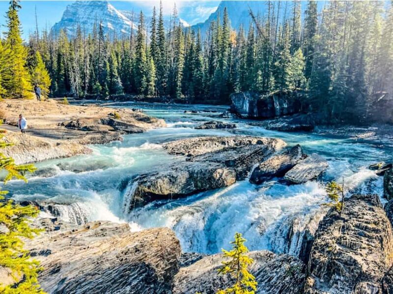Emerald Lake, Wapta Falls & Takakkaw Falls in Yoho - Takakkaw Falls: One of Canada’s Tallest Waterfalls