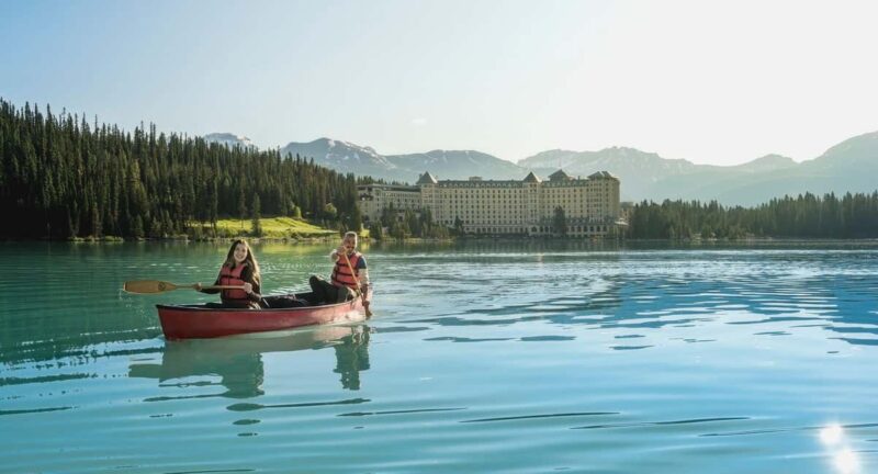 Emerald Lake,Lake Louise JohnstonCanyon&Banff Tour - Discover the Beauty of Banff and Yoho on a Full-Day Guided Tour