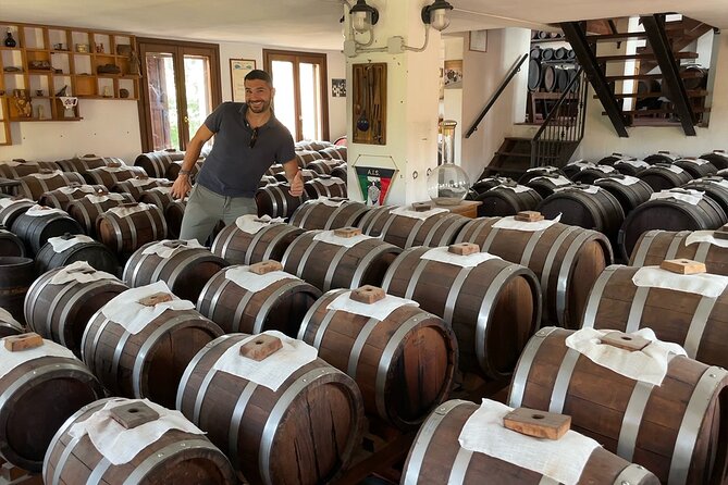 Emilia Flavors: Parmigiano, balsamic, cured meats & wines - Emilia Flavors: Parmigiano, Balsamic, Cured Meats & Wines – An Authentic Taste of Reggio Emilia