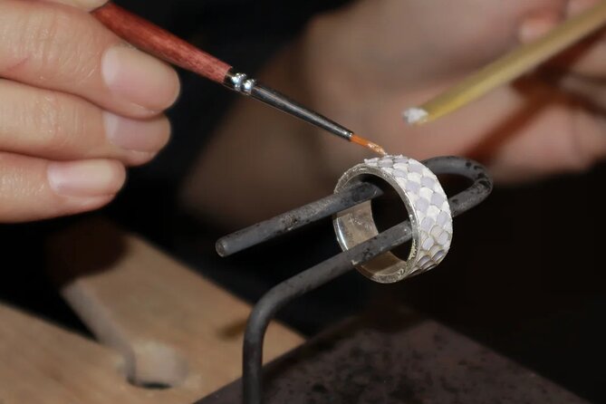 Enamel Jewellery Making Class in London - Key Points