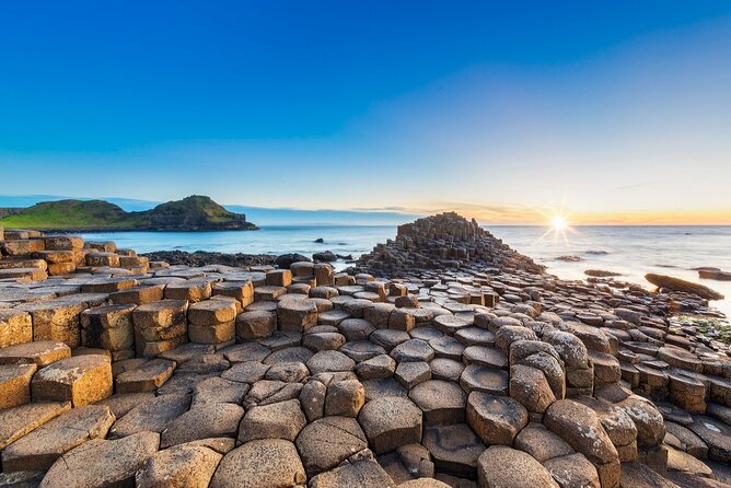 Enchanted Shores: Belfast to Giants Causeway - Belfast as the Starting Point for Your Irish Adventure