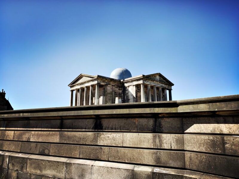 Enchanting Edinburgh: Half-Day Walking Tour with Local Guide - Explore Edinburgh’s Architectural and Natural Beauty in Four Hours