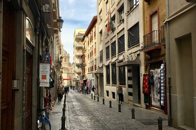 Enchanting Granada: A Self-Guided Audio Tour - The Significance of Plaza Isabel La Católica