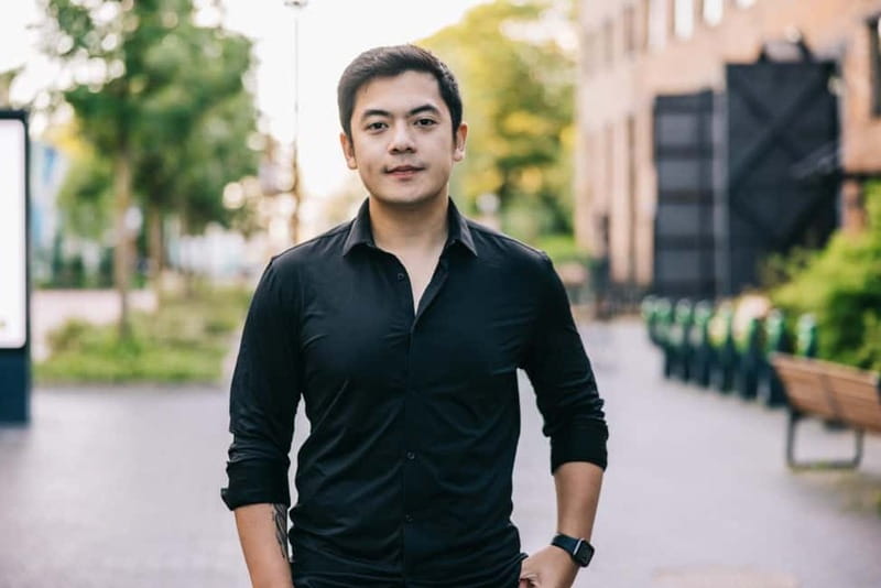 Enchanting Pärnu: A Journey Through Time & Tides - Strolling Through Suur Sepa Street’s Architectural Charm