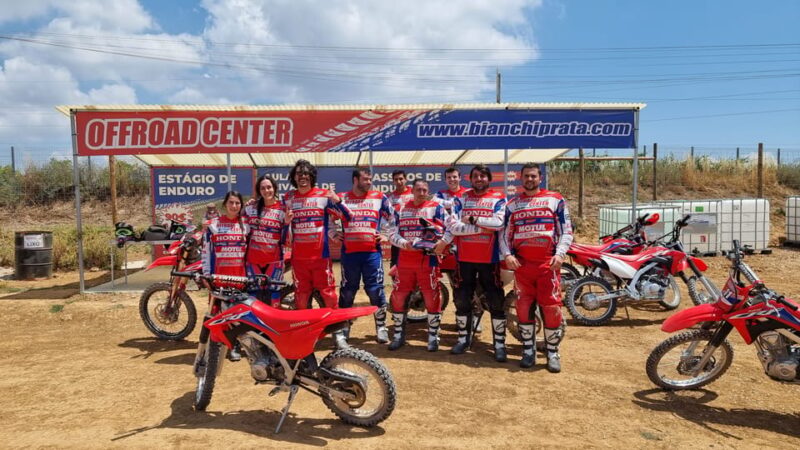 Enduro Class three hours - Carregado, Lisboa - Safety Equipment and Insurance Are Fully Covered