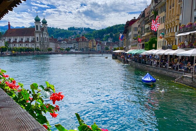 Engelberg, Cheese, and Mt. Titlis Private Tour from Zurich - Discovering Mount Titlis: Ice Caves, Cliff Walk, and Glacier Park