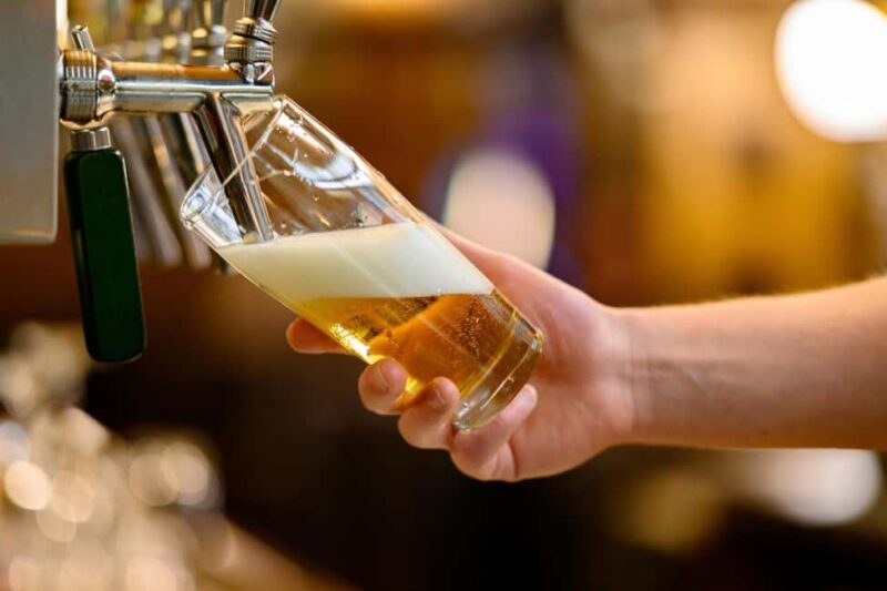 English Beer Private Guided Tasting Tour of Edinburgh Pubs - Discovering Venues and Beer Selections