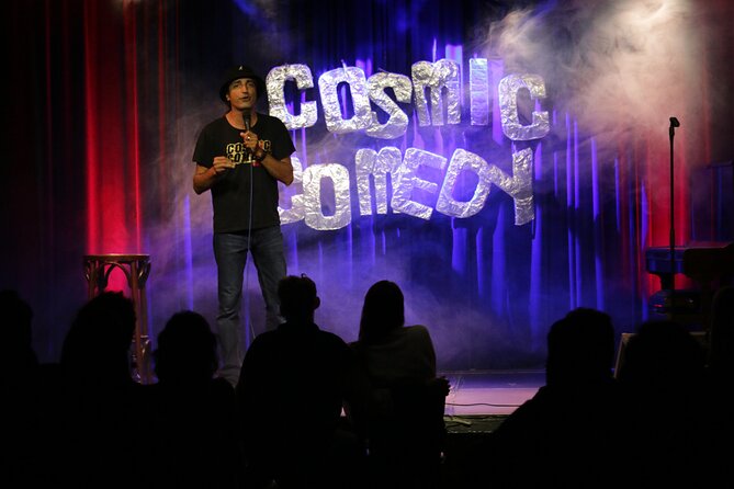 English Comedy Showcase Including Pizza in Berlin Mitte - Experience a Night of Laughter with Pizza and Shots in Berlin Mitte