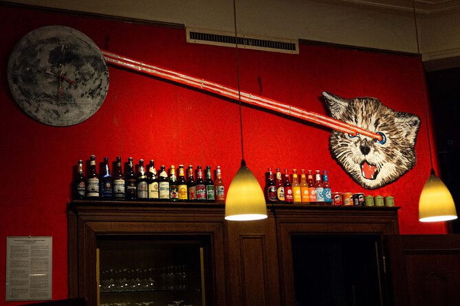 English Comedy Showcase Including Pizza in Berlin Mitte - Timing and Pacing of the Evening