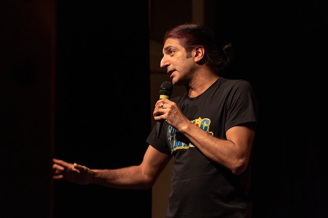 English Comedy Ticket including Pizza in Berlin Mitte - The Comedy Lineup and Performances