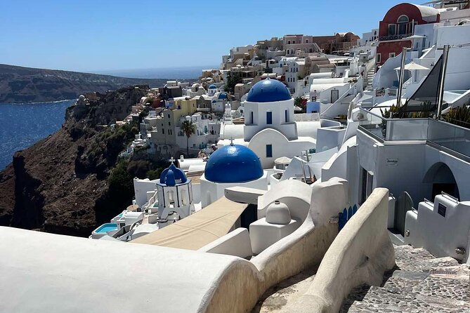 English Speaking guided "GROUP TOURS" in Santorini - Key Points