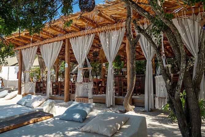 Enjoy From Playa del Carmen Isla Mujeres Catamaran Food and Bar - Free Time to Explore Isla Mujeres and Shop for Souvenirs