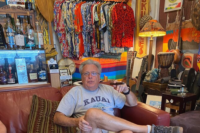 Enjoy Sunset with a Fine Cigar in Hawi - Scenic Overlook of Puu Kehoni and Kokoiki