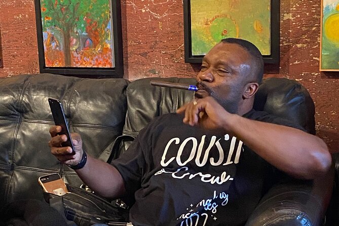 Enjoy Sunset with a Fine Cigar in Hawi - Personal Touch: Richard and Buddy the Pomeranian