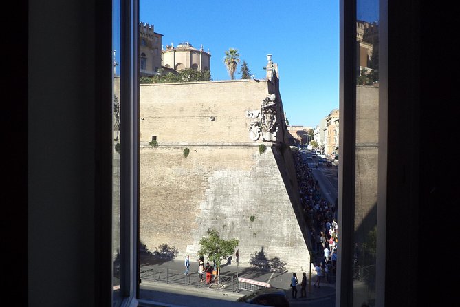 Enjoy Vatican Museums , Sistine Chapel : guided tour - Michelangelos Sistine Chapel Ceiling